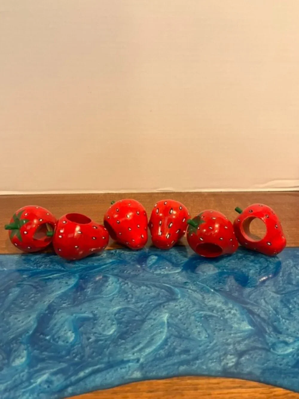 N/A strawberry wooden